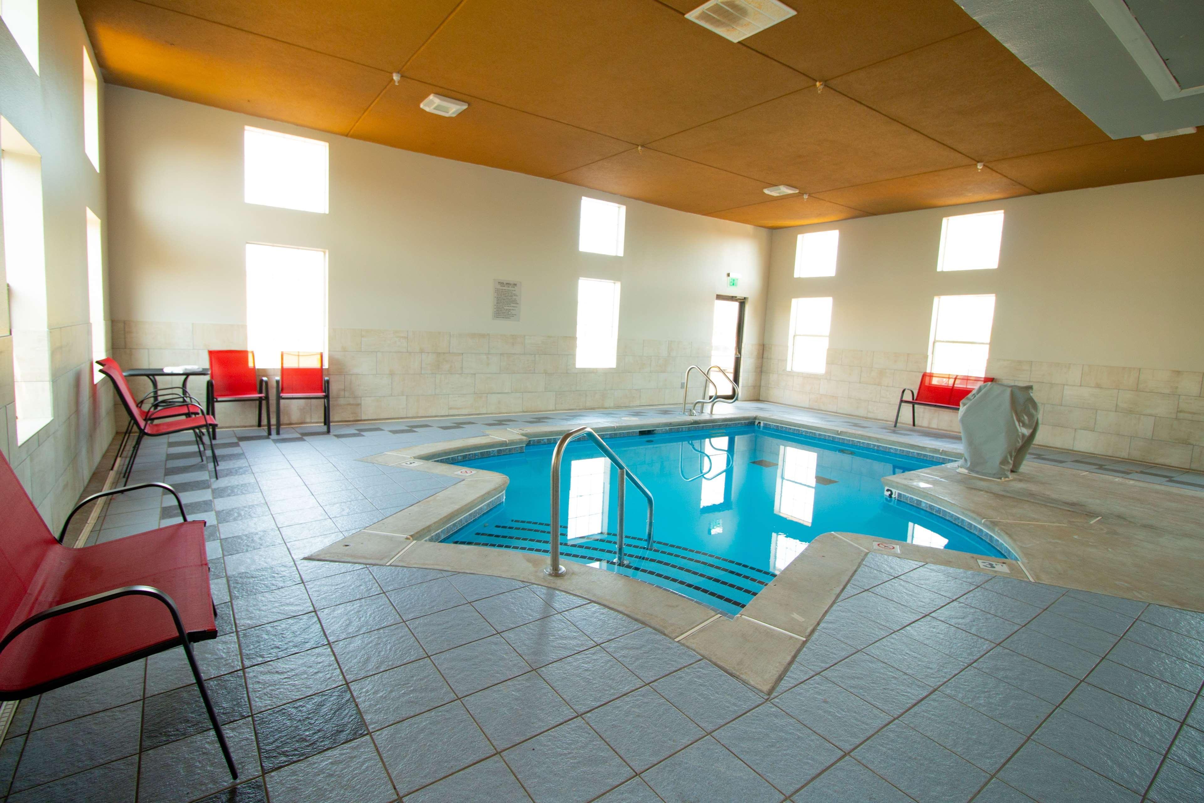Surestay Plus Hotel By Best Western Tulsa East Екстер'єр фото