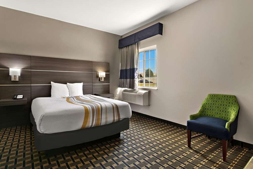 Surestay Plus Hotel By Best Western Tulsa East Номер фото
