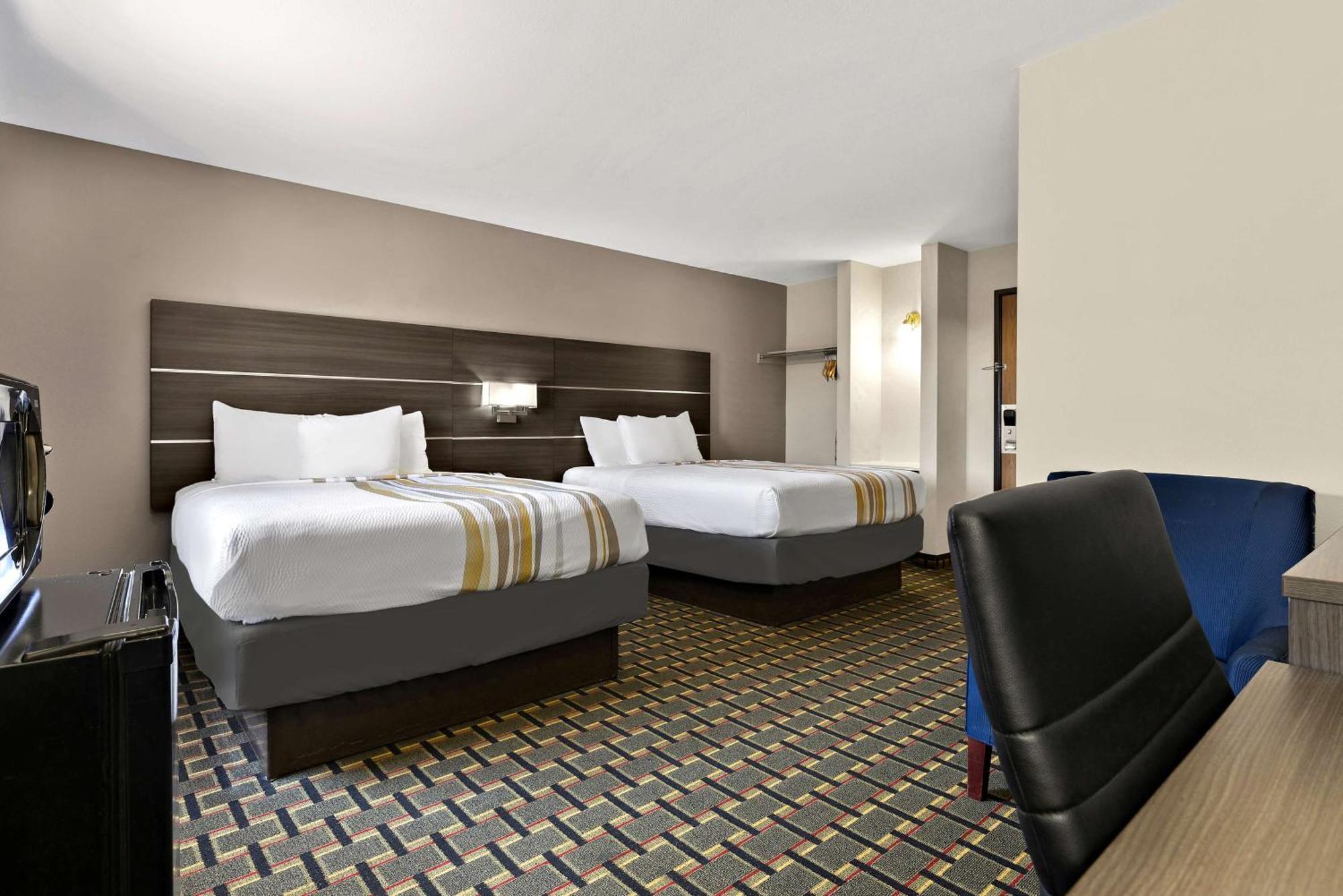 Surestay Plus Hotel By Best Western Tulsa East Екстер'єр фото