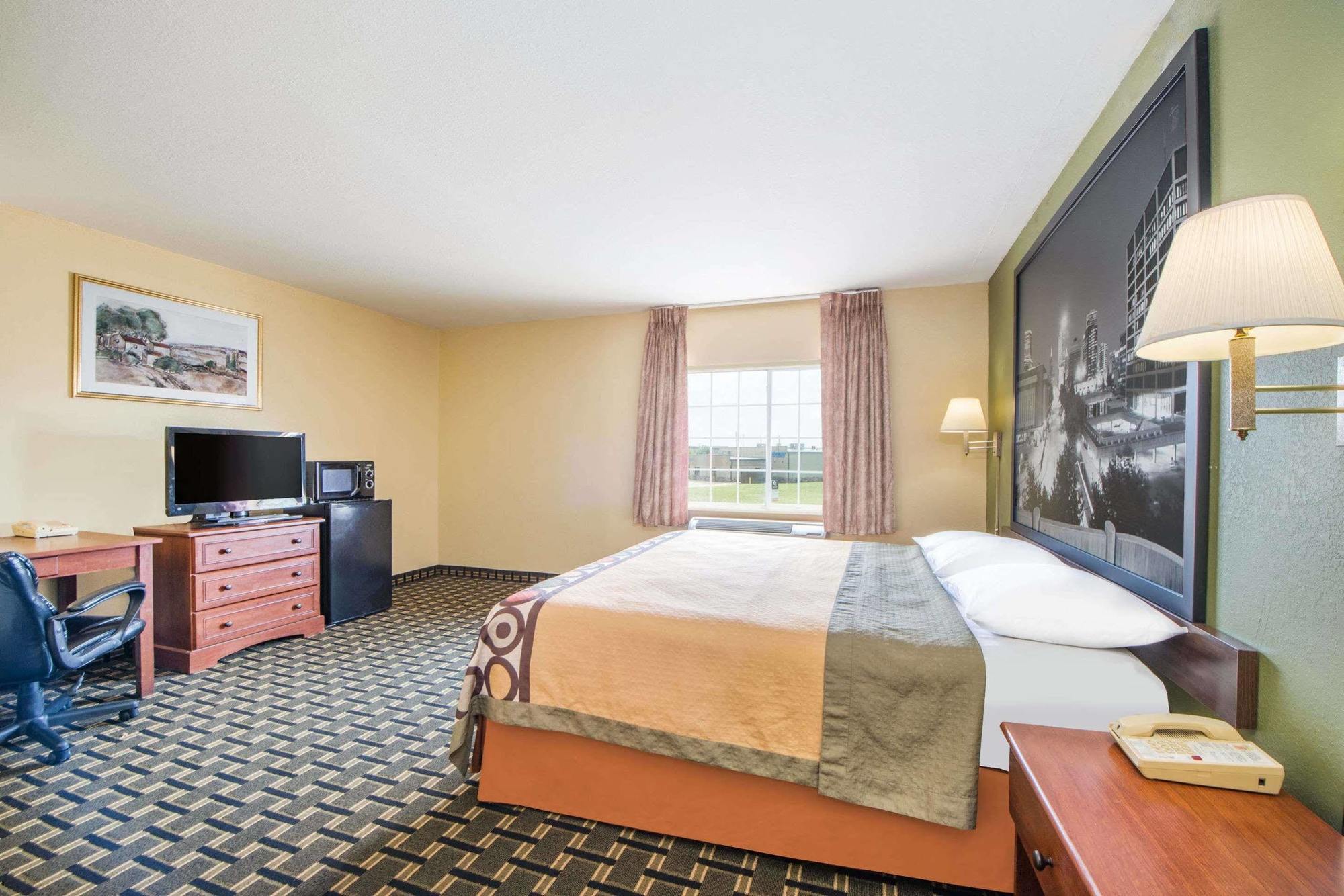 Surestay Plus Hotel By Best Western Tulsa East Екстер'єр фото