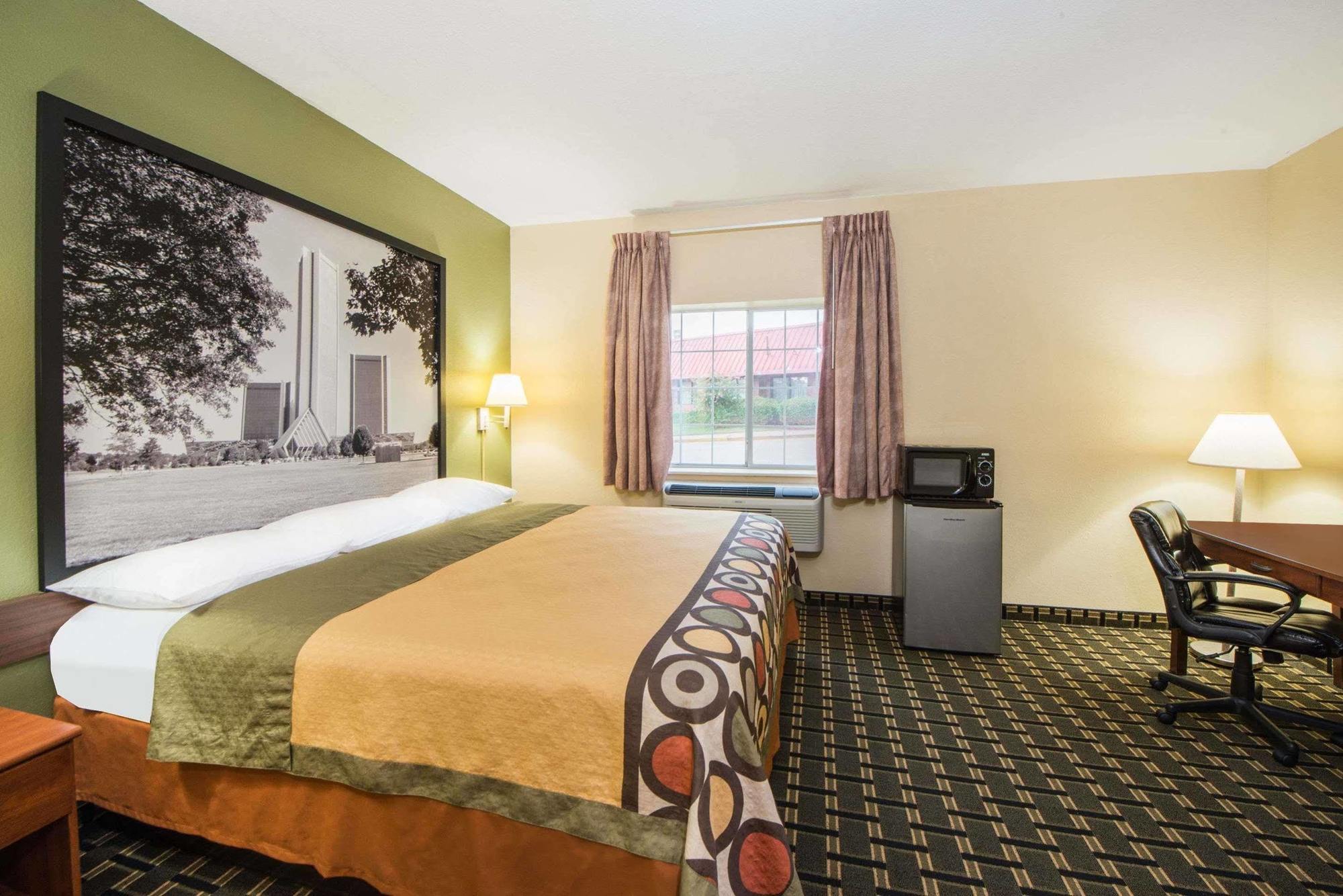 Surestay Plus Hotel By Best Western Tulsa East Екстер'єр фото