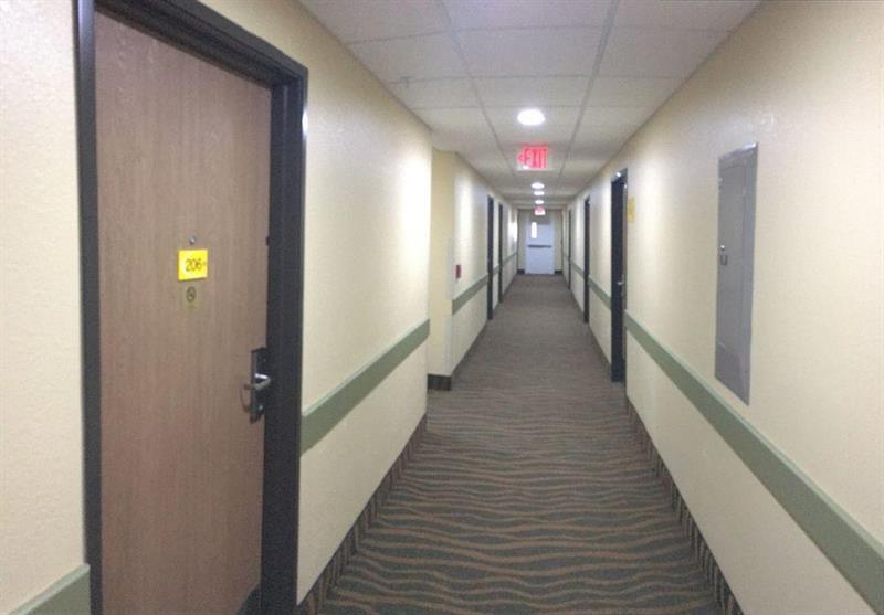 Surestay Plus Hotel By Best Western Tulsa East Екстер'єр фото